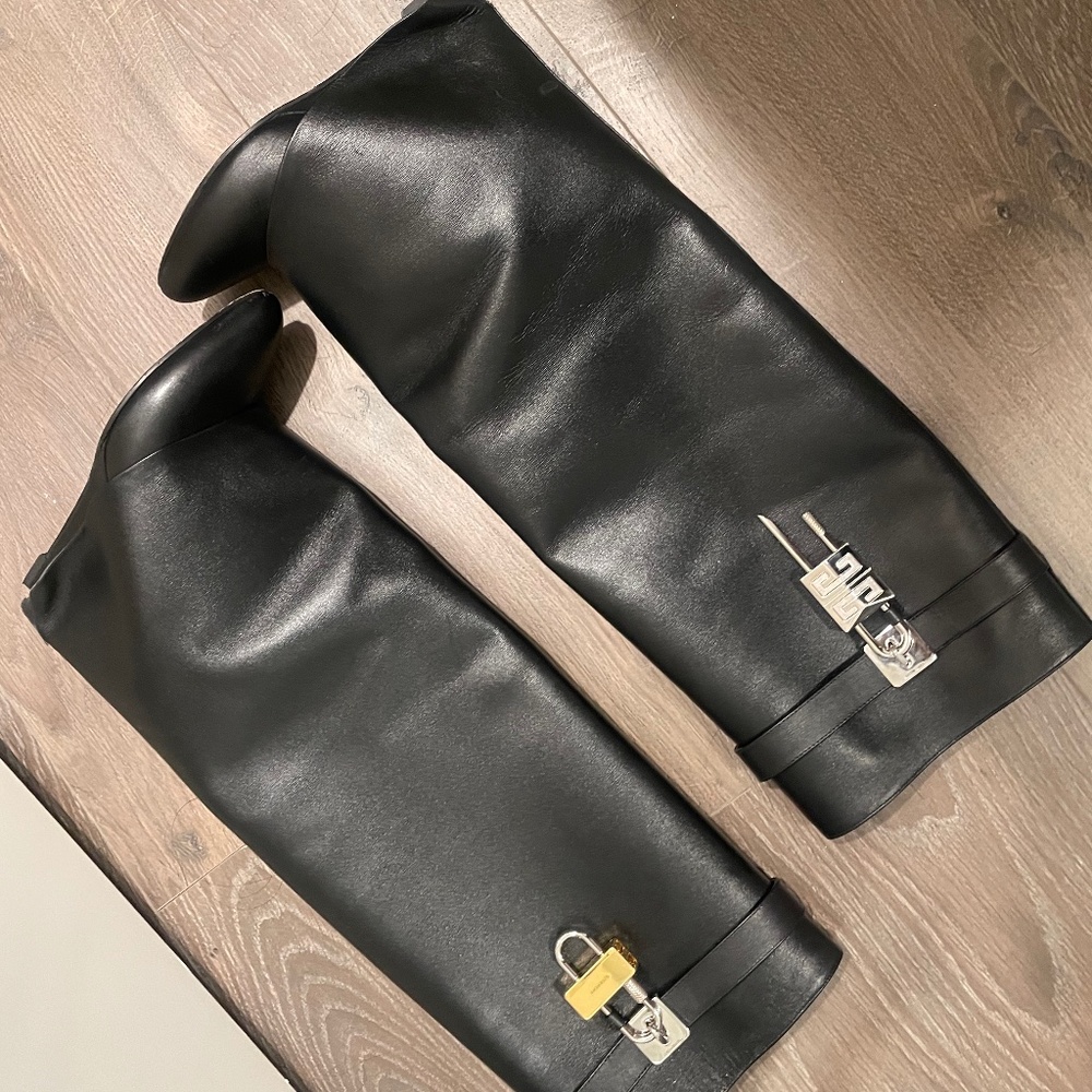 Givenchy Shark lock boots